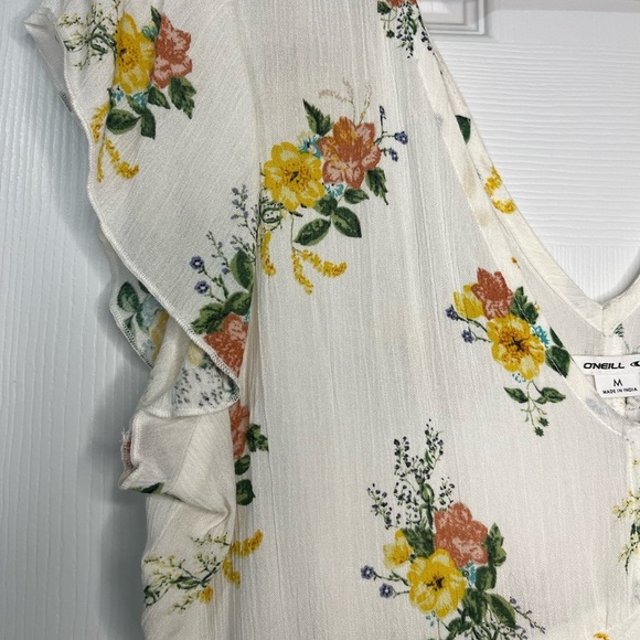 NWT O’Neill Floral Blouse - Picture 5 of 9